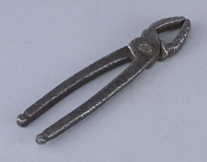 18th-century wrought-iron nutcracker

Antique...
