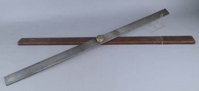 Large nautical ruler, signed and dated 1829

Large...
