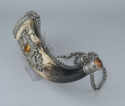 Scottish snuffbox made of horn, silver, and...