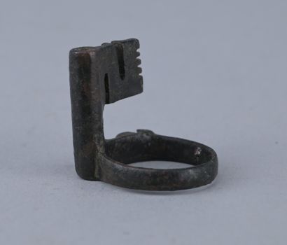 Roman bronze key ring, 1st–4th century

Roman...