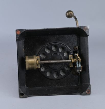 Baetes Check-Writing Machine, 19th century

Antique...