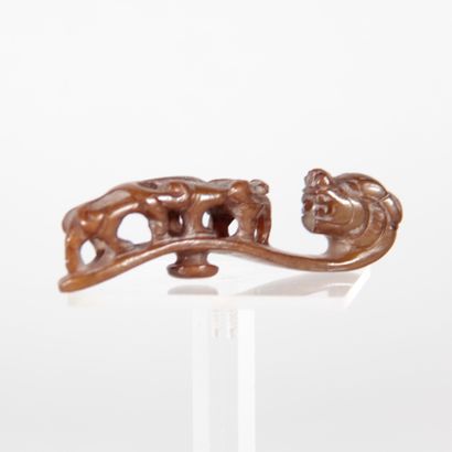 China – Belt buckle with dragon motifs –...
