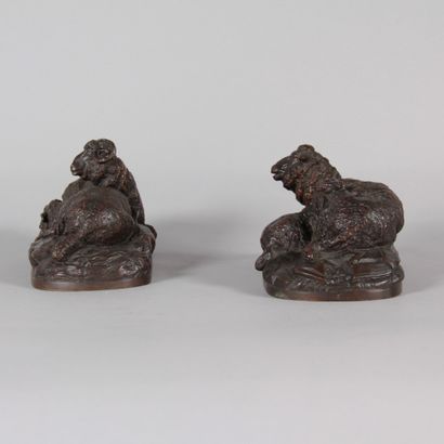 BUCI – Paire de groupes animaliers en bronze...