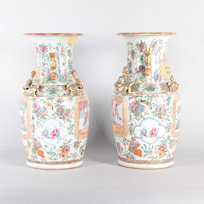 Pair of Canton porcelain vases with Famille...