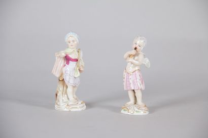 Meissen – Pair of polychrome porcelain statuettes...