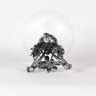 Art Nouveau centerpiece bowl in silver-plated...