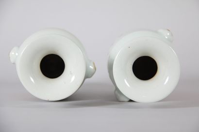 Pair of Chinese vases decorated with figures,...