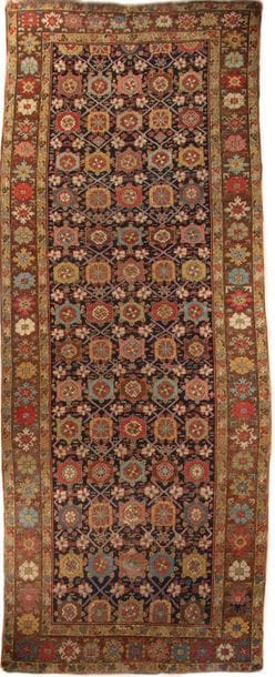 Tapis galerie Karadagh, nord-ouest de la...