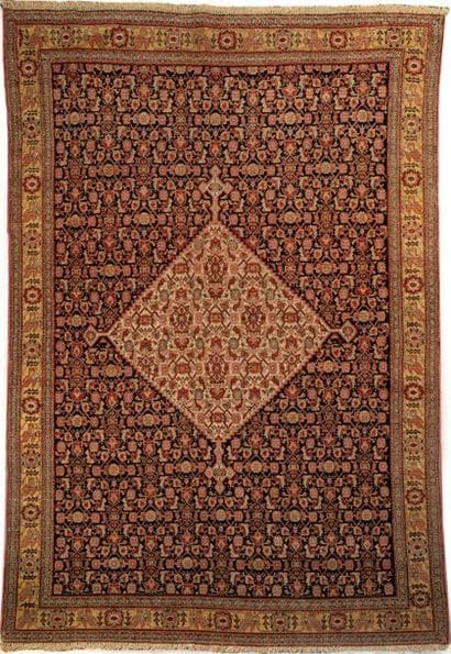 Tapis Persan Senneh fin XIXème
Médaillon...
