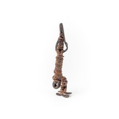 DOGON, MALI.
Statuette en fer noir.
H. :...
