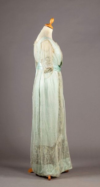 Robe du soir, vers 1910-1913, robe taille...