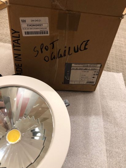 OGGILUCE
Encastré de plafond 

RÂ 20

Fabricant...
