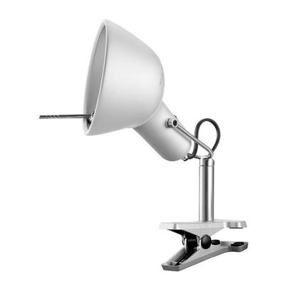 KAUFMAN
Lampe à pince 

NAOMI PINZA 

Designer...