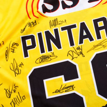Goalie jersey of the Rouen Dragons ice hockey...
