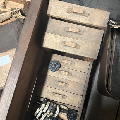 Important lot of photographic glass plates...