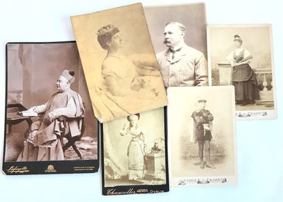 Set of photographs of English or Australian...