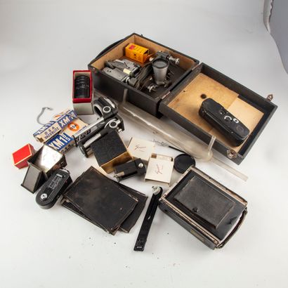 Lot of photographic equipment, and miscellaneous
Including...