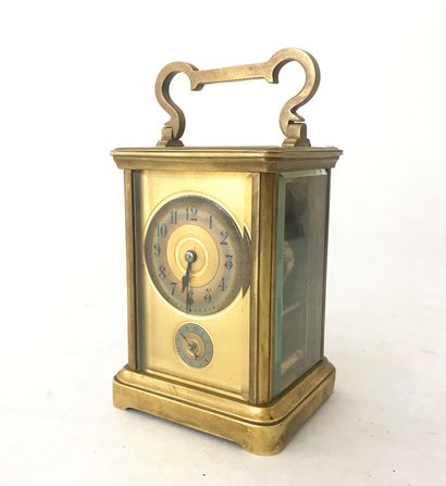 Pendulette d'officier en bonze et laiton...