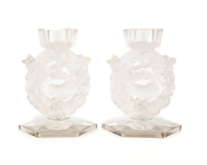 René LALIQUE (1860-1945)
Pair of candlesticks,...