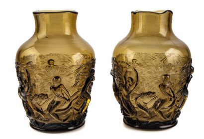 VERLYS - FRANCE 
Pair of smoked glass vases...
