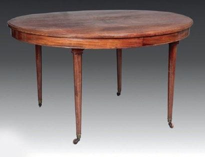 Table de salle à manger en acajou de forme...