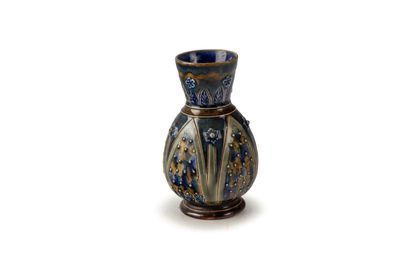DOULTON LAMBETH
Petit vase en grès émaillé...