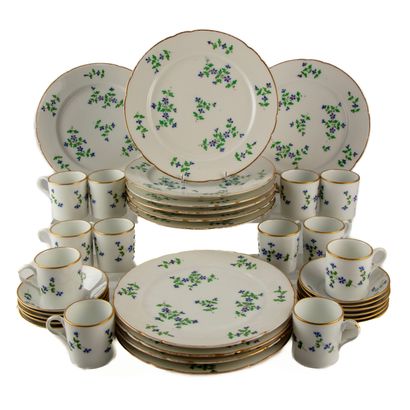 Service aux Barbeaux porcelaine de Paris,...
