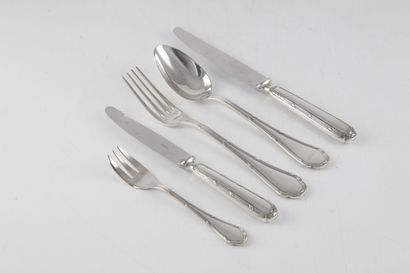 ERCUIS
Partie de ménagère modèle Trianon...