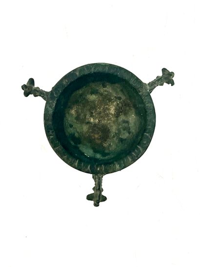Élément de lampe soutenu par trois hippocampes...