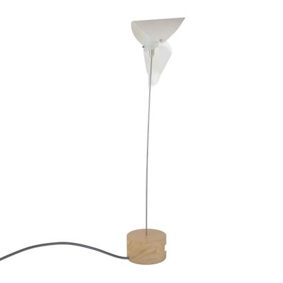 Maison Lucien GAU 
Lampe en métal, l'abat-jour...