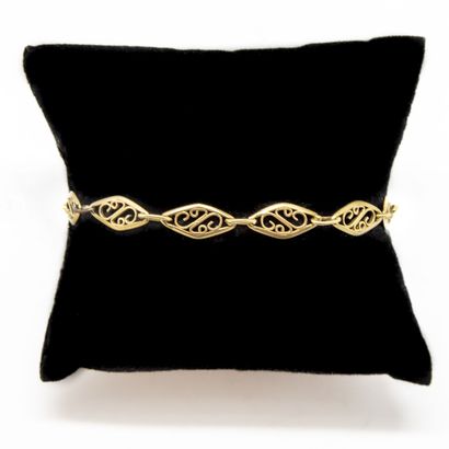 18K (750/1000) yellow gold watch chain transformed...