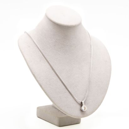 Necklace in 18K (750/1000) white gold, with...