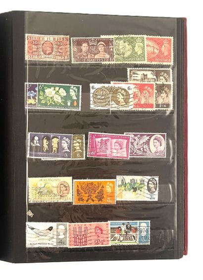 ALBUMS de TIMBRES
Ensemble de 6 albums -...