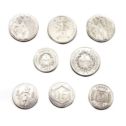 Lot de 82 pièces en cupronickel comprenant...