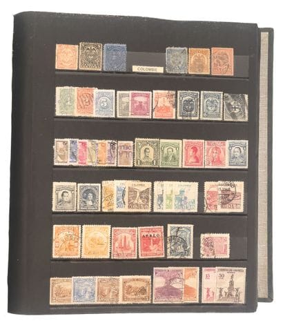 ALBUMS de TIMBRES
Ensemble de 3 albums -...