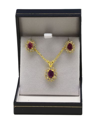 Ensemble fantaisie composé d'un collier et...