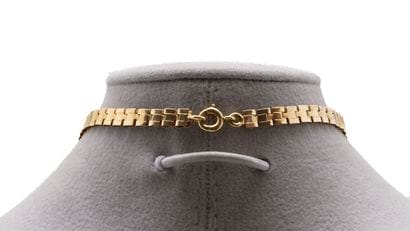 Collier en or jaune 18 K (750/1000) orné...