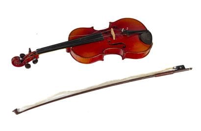 Émile BLONDELET
Violon en bois verni
Portant...