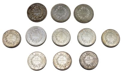 FRANCE 
Lot de 11 pièces en argent comprenant...