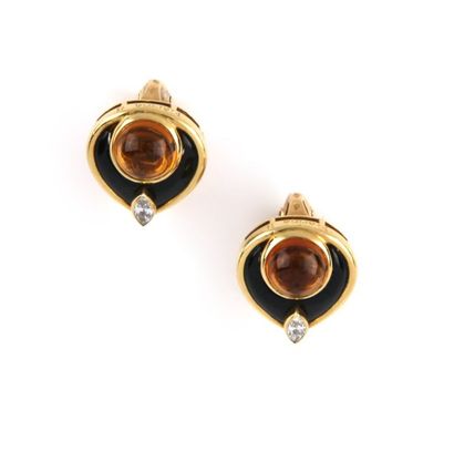 MARINA B Paire de boucles d'oreilles en or...