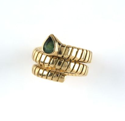 BULGARI Bague en or jaune tubogaz formant...