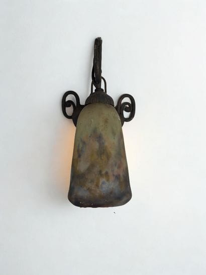 Art Deco wrought-iron wall sconce with Muller...