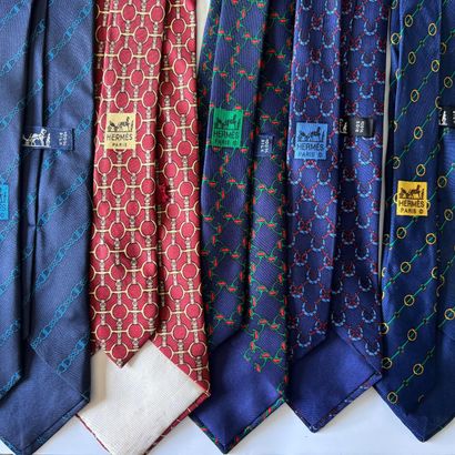 HERMES PARIS. 
Set of 5 silk ties with printed...