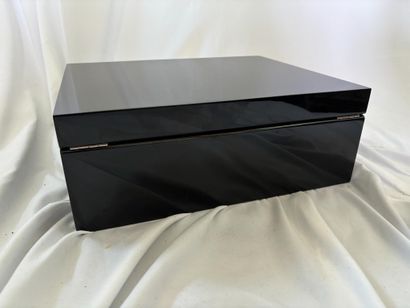 CHRISTOFLE. 
Black lacquered teak cigar box,...