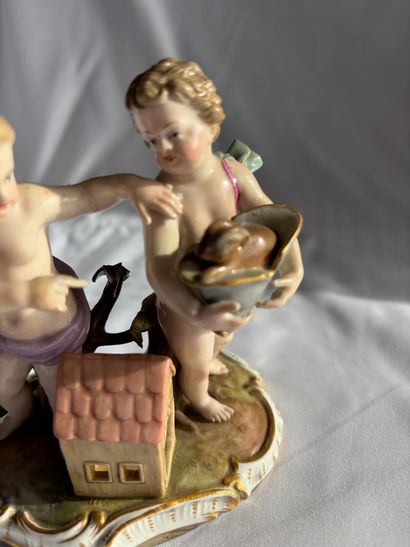 MEISSEN. 
Group depicting two young children,...