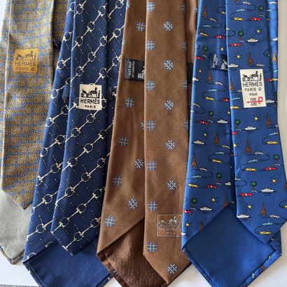 HERMES. 
Set of four ties, three with printed...