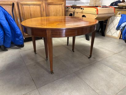 Louis XVI style mahogany veneered dining...