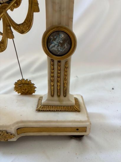 Portico-shaped Directoire period clock in...