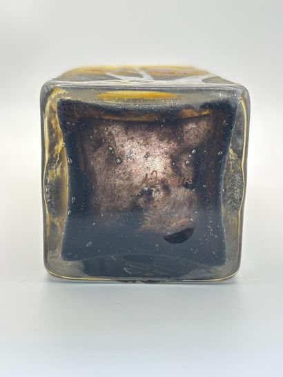 DAUM NANCY. 
Quadrangular marmorated glass...