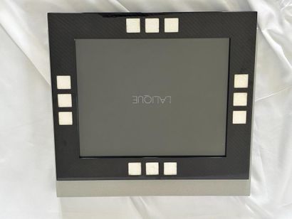 LALIQUE. Photo frame in lacquered carbon...